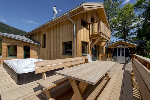 Foto van Groot chalet met swimspa - Vakantiehuis in Sankt Georgen am Kresichberg - TerraceBalcony