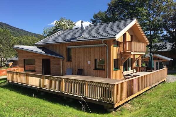 Foto van Groot chalet met swimspa - Vakantiehuis in Sankt Georgen am Kresichberg - TerraceBalcony