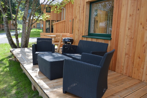 Foto van Luxe chalet met hottub - Vakantiehuis in Sankt Georgen am Kresichberg - TerraceBalcony