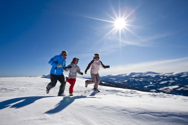 Foto van Luxe chalet met hottub - Vakantiehuis in Sankt Georgen am Kresichberg - AreaWinter5KM