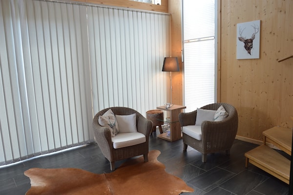 Foto van Luxe chalet in skigebied Kreischberg met welness - Vakantiehuis in Kreischberg Murau - LivingRoom
