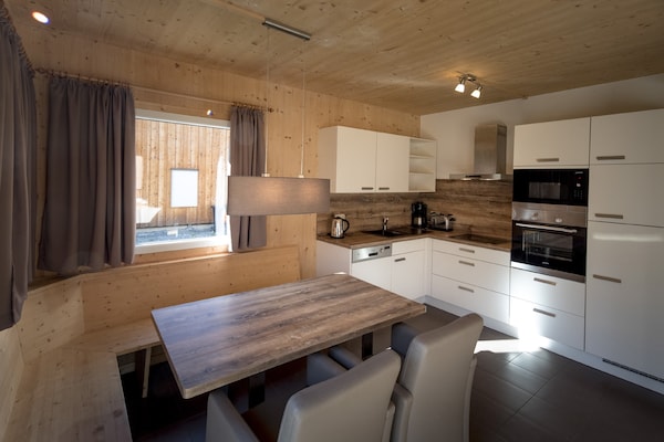 Foto van Luxe chalet met whirlpool - Vakantiehuis in Sankt Georgen am Kresichberg - Kitchen