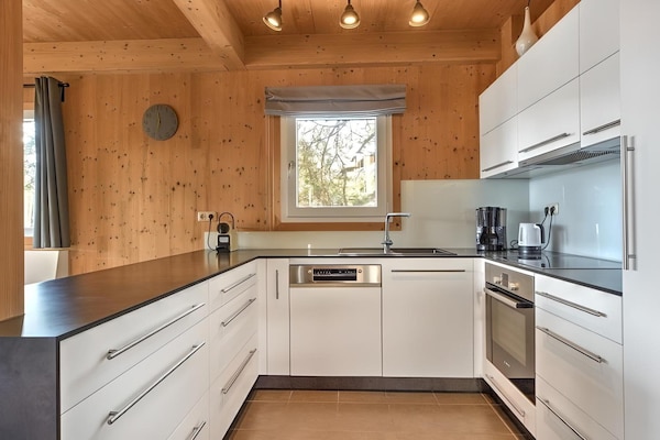 Foto van Luxe chalet met binnenjacuzzi - Vakantiehuis in Turracherhöhe - Kitchen