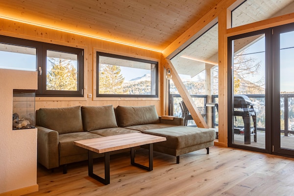Foto van Charmant chalet met hot tub and sauna - Vakantiehuis in Turrach - LivingRoom
