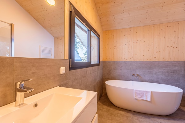 Foto van Charmant chalet met hot tub and sauna - Vakantiehuis in Turrach - BathRoom