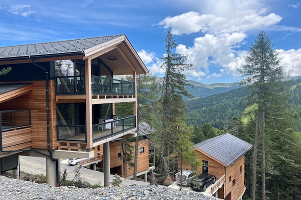 Foto van Charmant chalet met hot tub and sauna - Vakantiehuis in Turrach - ExteriorSummer