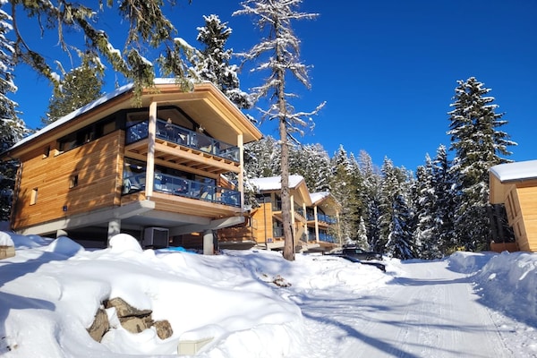 Foto van Luxe chalet met sauna & hot tub - Vakantiehuis in Turrach - ExteriorWinter