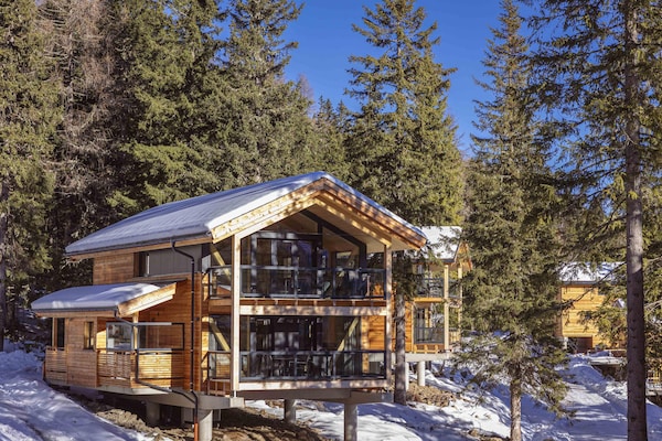 Foto van Luxe chalet met sauna - Vakantiehuis in Turrach - ExteriorWinter