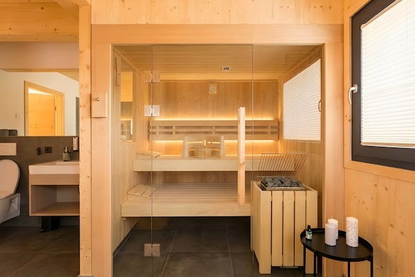 Foto van Luxe chalet met sauna en bubbelbad. - Vakantiehuis in Turrach - Resort