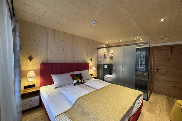 Foto van Luxe chalet met sauna en bubbelbad. - Vakantiehuis in Turrach - BedRoom