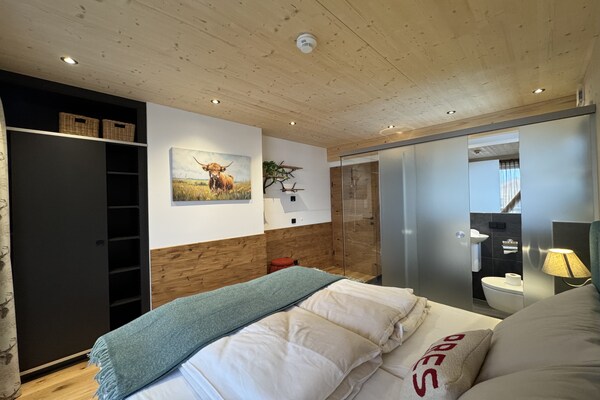 Foto van Luxe chalet met sauna en bubbelbad. - Vakantiehuis in Turrach - BedRoom