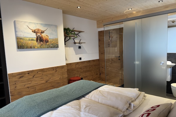 Foto van Luxe chalet met sauna en bubbelbad. - Vakantiehuis in Turrach - BedRoom