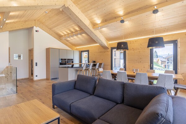Foto van Luxe chalet met privésauna - Vakantiehuis in Ennsling - LivingRoom
