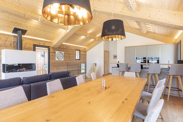Foto van Luxe chalet met privésauna - Vakantiehuis in Ennsling - DiningRoom