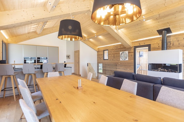 Foto van Luxe chalet met privésauna - Vakantiehuis in Ennsling - DiningRoom