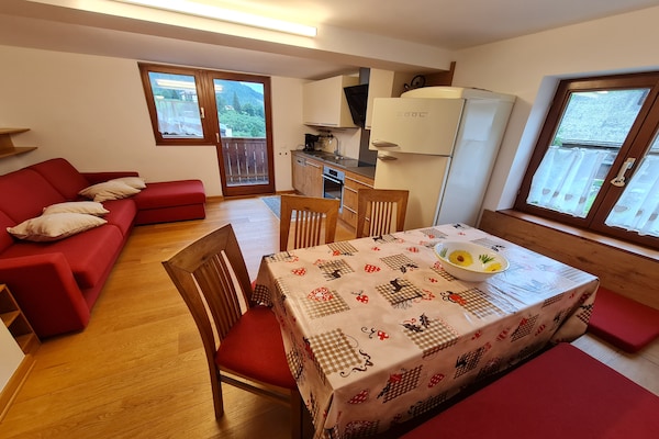 Foto van Gezellig appartement nabij Murkarspitze - Vakantiehuis in Bad Kleinkirchheim - LivingRoom