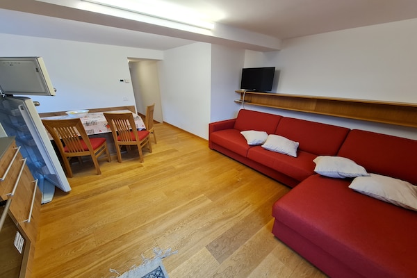Foto van Gezellig appartement nabij Murkarspitze - Vakantiehuis in Bad Kleinkirchheim - LivingRoom
