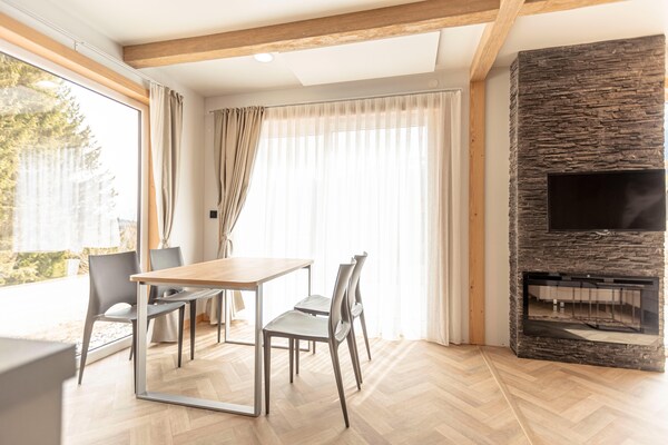 Foto van Luxe chalet met vaatwasser in de omgeving - Vakantiehuis in Kötschach-Mauthen - DiningRoom