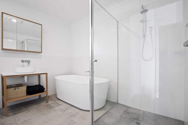 Foto van 3-slaapkamer kustverblijf met directe toegang tot het strand - BathRoom
