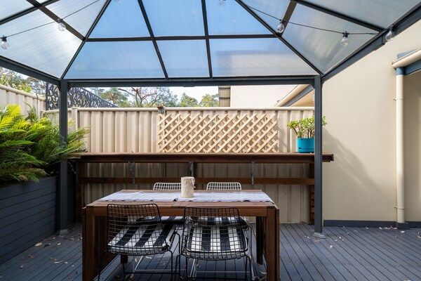 Foto van 3-slaapkamerappartement met strandzicht en entertainmentruimte - TerraceBalcony
