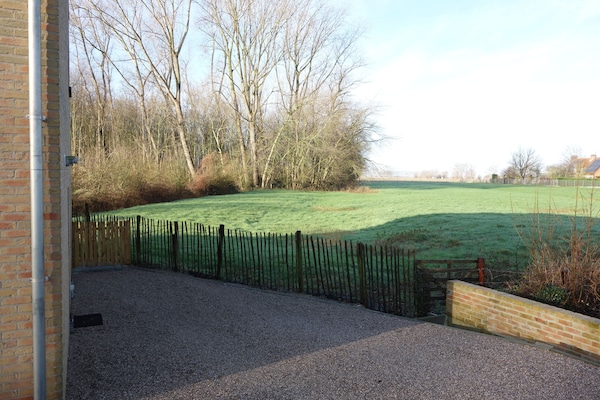 Foto van Gezellig vakantiehuis met tuin - Vakantiehuis in Zuienkerke - GardenSummer