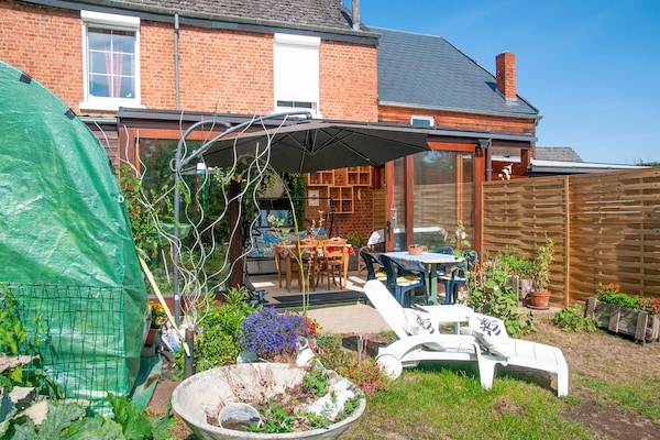Foto van Vakantiehuis in Houyet voor 6 personen - Vakantiehuis in Houyet - ExteriorSummer