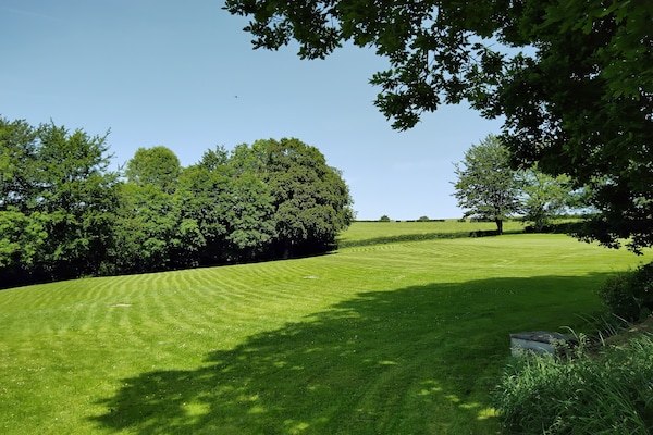 Foto van Vakantiehuis in Waimes met tuin - Vakantiehuis in Waimes - GardenSummer