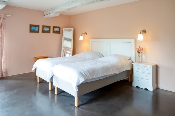 Foto van Uitje met sauna in Falaën - Vakantiehuis in Maredsous - BedRoom