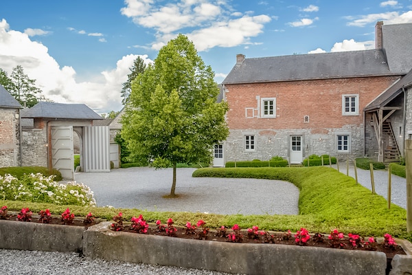 Foto van Uitje met sauna in Falaën - Vakantiehuis in Maredsous - ExteriorSummer