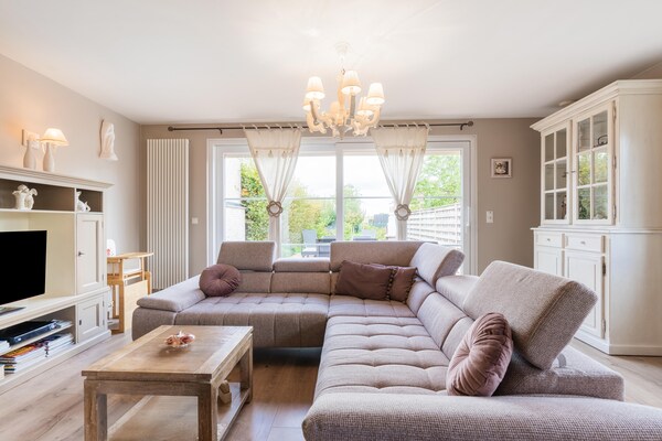 Foto van Charmant vakantiehuis in Nieuwpoort met privétuin - LivingRoom