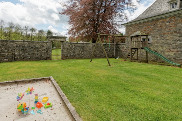 Foto van Le Hameau du Château – Elegantie en rust in het - GardenSummer