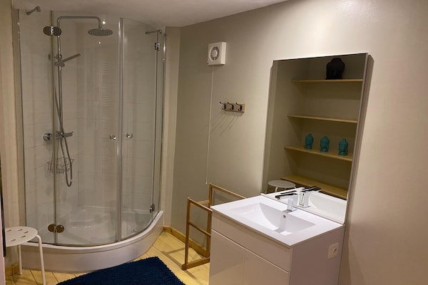 Foto van Historische boshaven van Gedinne - Vakantiehuis in Gedinne - BathRoom