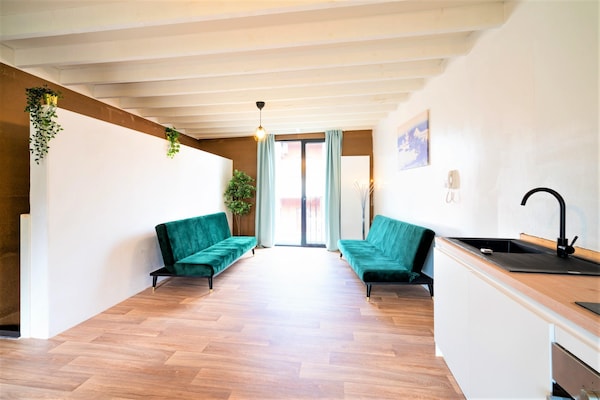 Foto van De Industriële Appartementen|2BBK|NS - Vakantiehuis in Antwerp - LivingRoom