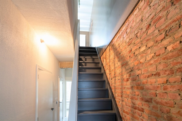Foto van De Industriële Appartementen|2BBK|NS - Vakantiehuis in Antwerp - Stairs