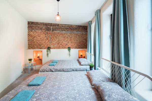 Foto van De Industriële Appartementen|2BBK|wifi|NS - Vakantiehuis in Antwerp - BedRoom