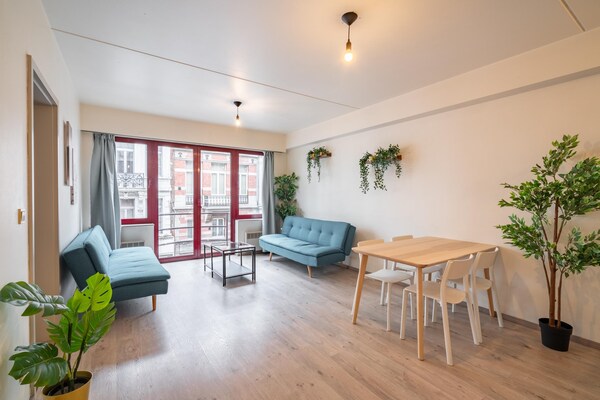 Foto van Luxe appartement in Antwerpen - Vakantiehuis in Antwerp - LivingRoom