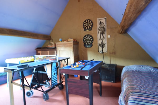 Foto van Elegant verblijf, Comblain-Fairon - Vakantiehuis in Comblain-Fairon - RecreationRoom