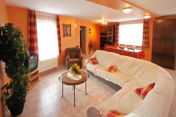 Foto van Boerderijverblijf in Ondenval - Vakantiehuis in Ondenval/Waimes - LivingRoom