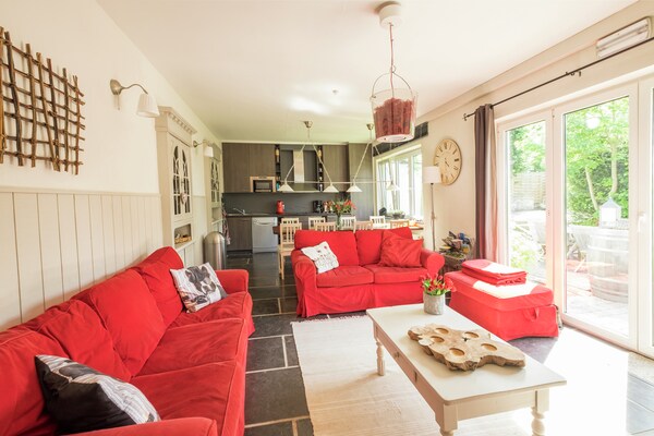 Foto van Herenhuis in Hastière par Delà met zwembad - Vakantiehuis in Hastière par Dela - LivingRoom