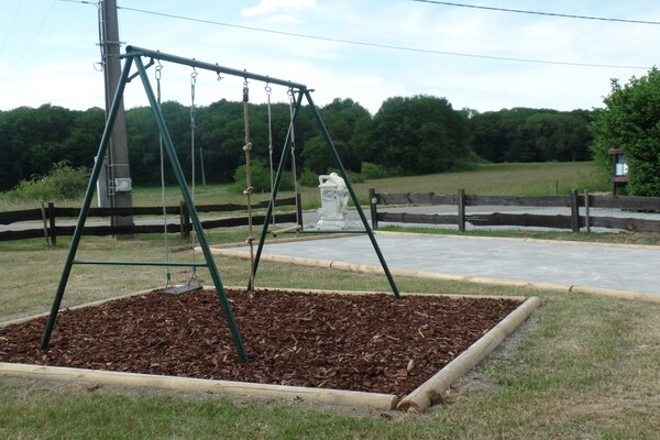 Foto van Boerderij in Aublain met terras - Vakantiehuis in Aublain - GardenSummer