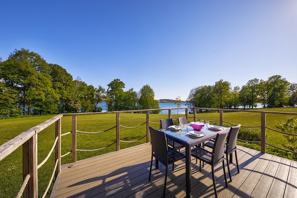 Foto van Elegante villa voor 8 gasten - Vakantiehuis in Boussu-lez-Walcourt - TerraceBalcony