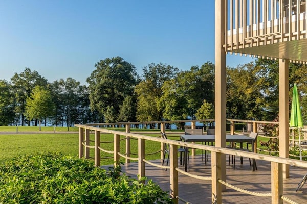 Foto van Elegante villa voor 8 gasten - Vakantiehuis in Boussu-lez-Walcourt - TerraceBalcony