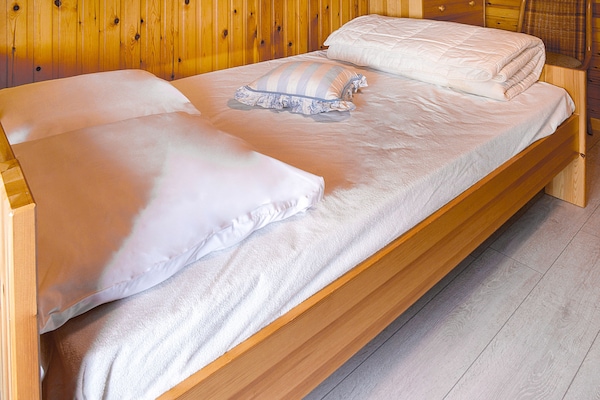 Foto van Rustige retraite met sauna - Vakantiehuis in Fraiture - BedRoom