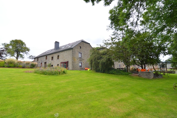 Foto van Luxe boerderij in Rondu Luxemburg - Vakantiehuis in Libramont - ExteriorSummer