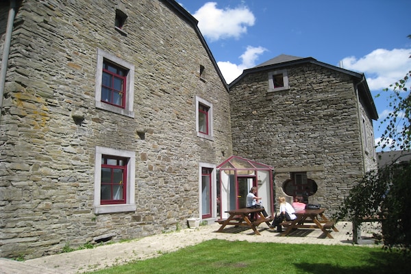 Foto van Luxe boerderij in Rondu Luxemburg - Vakantiehuis in Libramont - ExteriorSummer