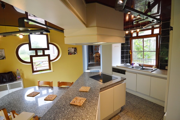 Foto van Luxe boerderij in Rondu Luxemburg - Vakantiehuis in Libramont - Kitchen