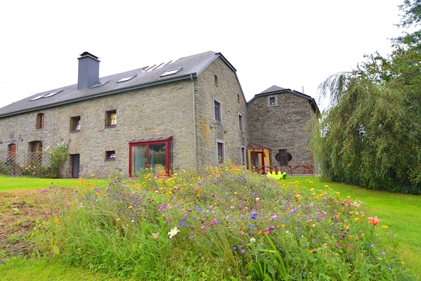 Foto van Luxe boerderij in Rondu Luxemburg - Vakantiehuis in Libramont - ExteriorSummer