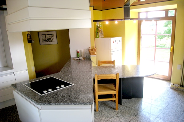 Foto van Luxe boerderij in Rondu Luxemburg - Vakantiehuis in Libramont - Kitchen