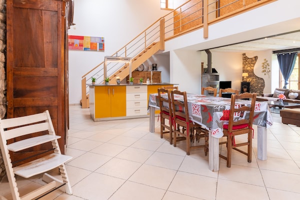 Foto van Rustiek Bohon familieverblijf - Vakantiehuis in Durbuy - DiningRoom