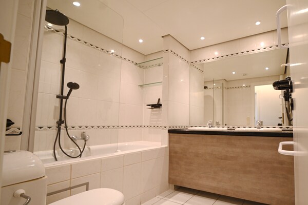 Foto van Appartement in België met Tuinterras - Vakantiehuis in Durbuy - BathRoom